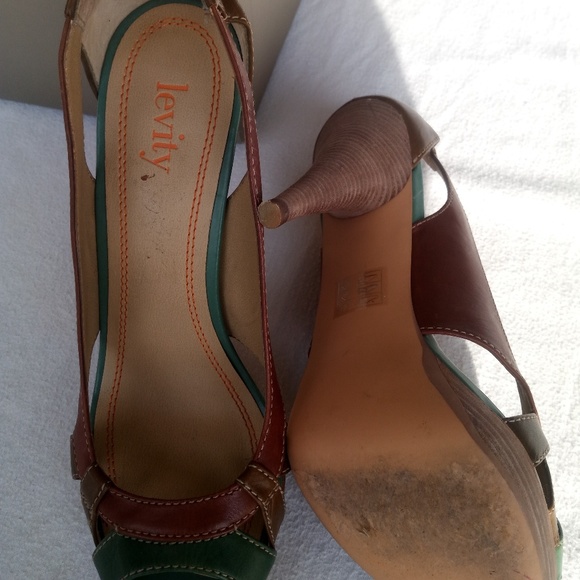 Shoes - Picture 3 of 3